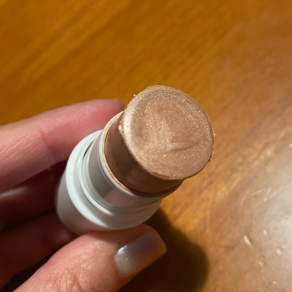 MILK Makeup Highlighter - Picture 6 of 16